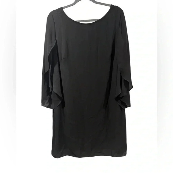 AB Studio Dresses & Skirts - Flutter sleeve shift dress